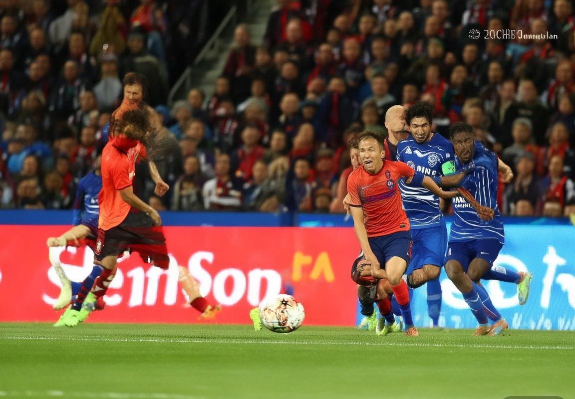 2018亚冠上港VS悉尼FC：灵活战术助上港制胜，悉尼顽强反击