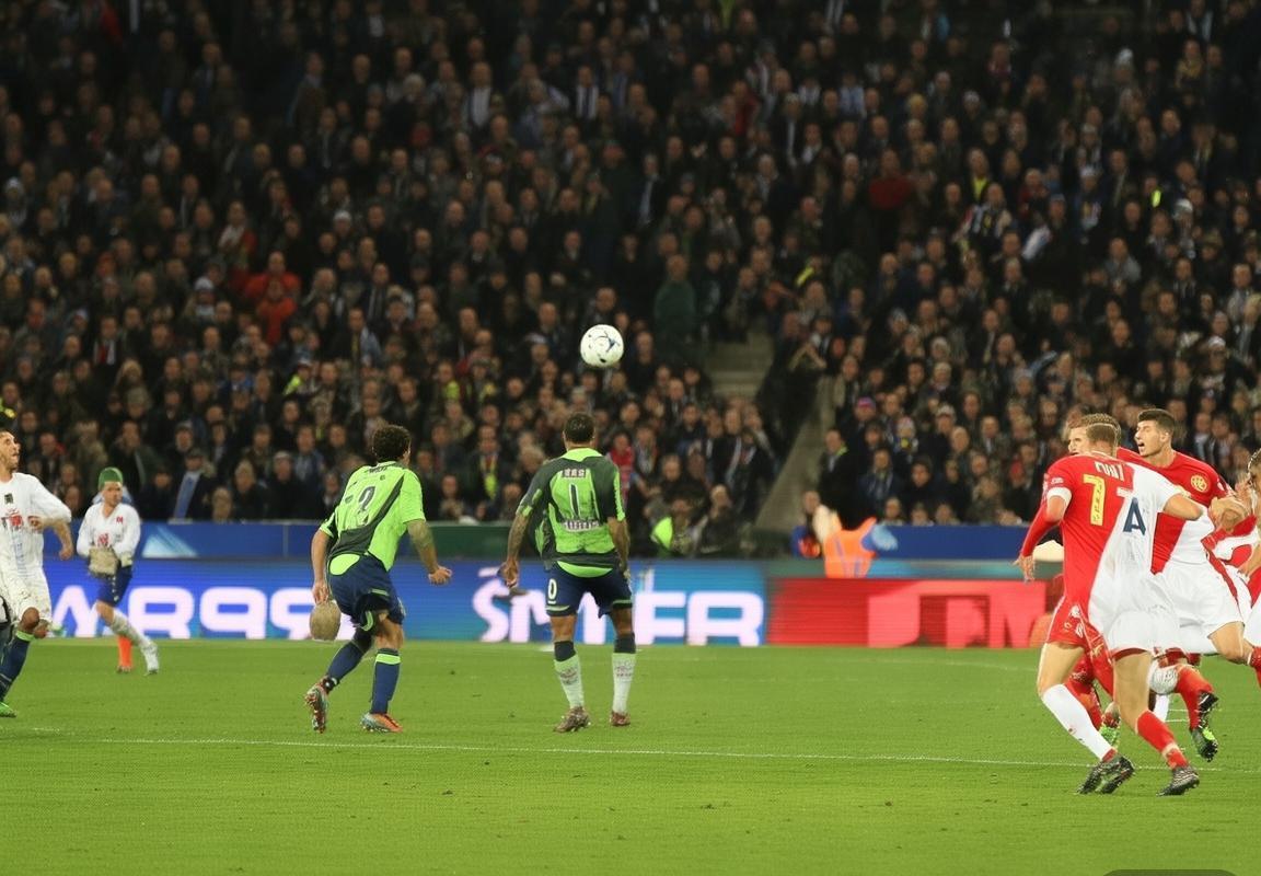 PSG与摩纳哥巅峰对决：战术解析与激情碰撞