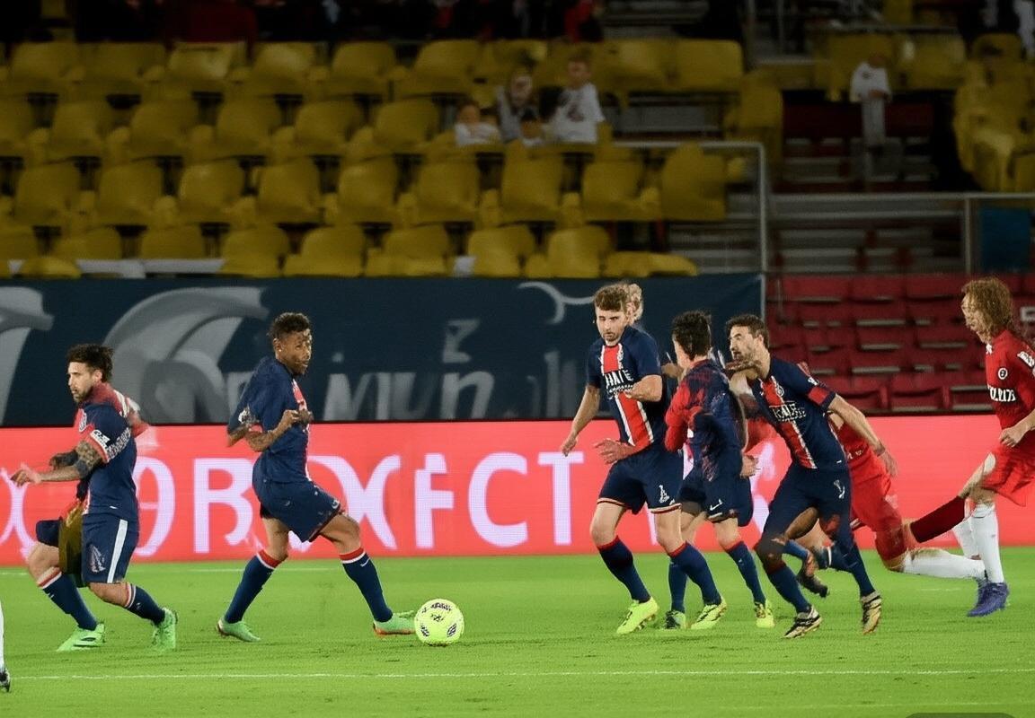 PSG与摩纳哥巅峰对决：战术解析与激情碰撞(图2)